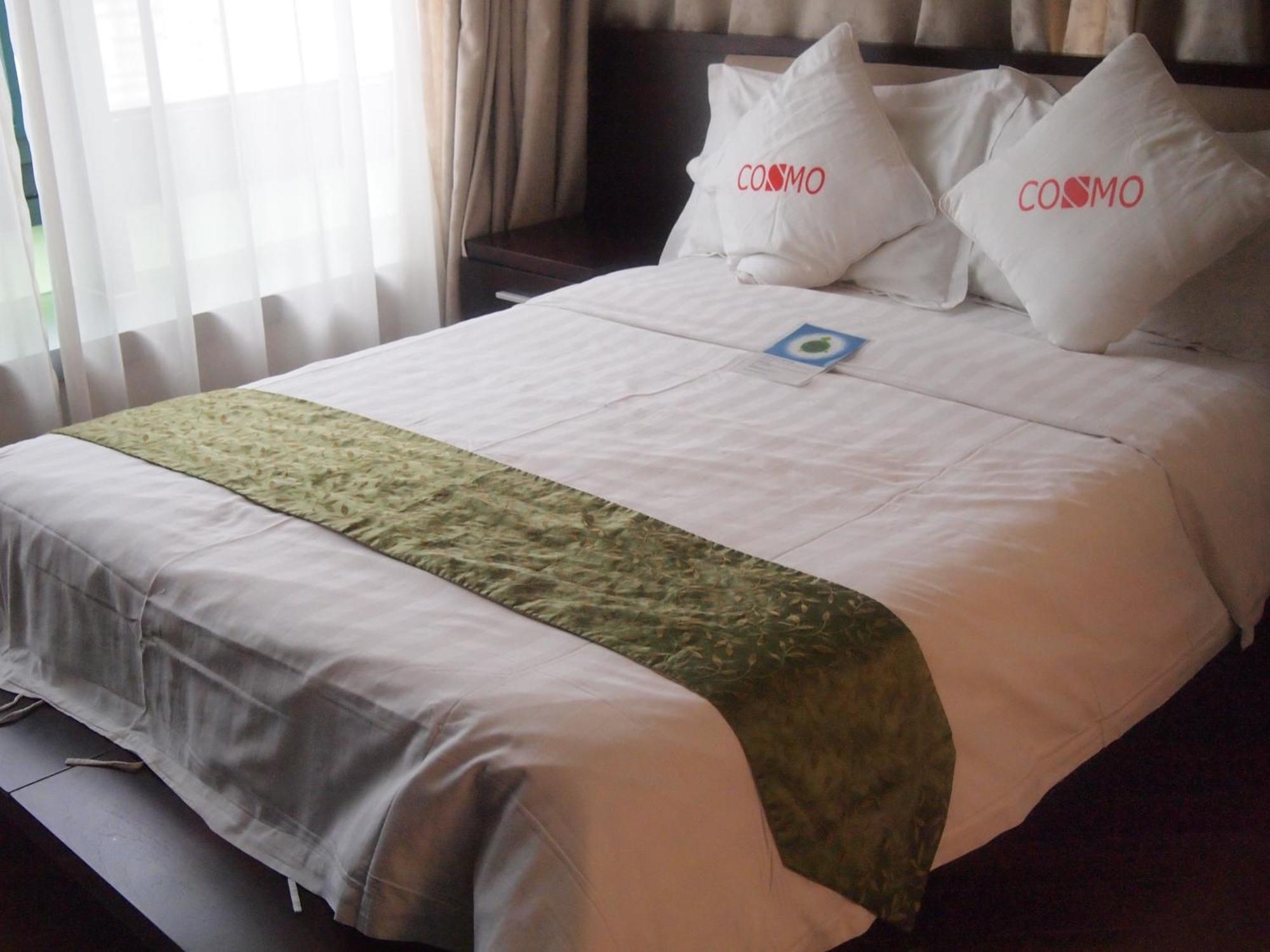 Shanghai Cosmo World Union Service Apartment Exteriör bild